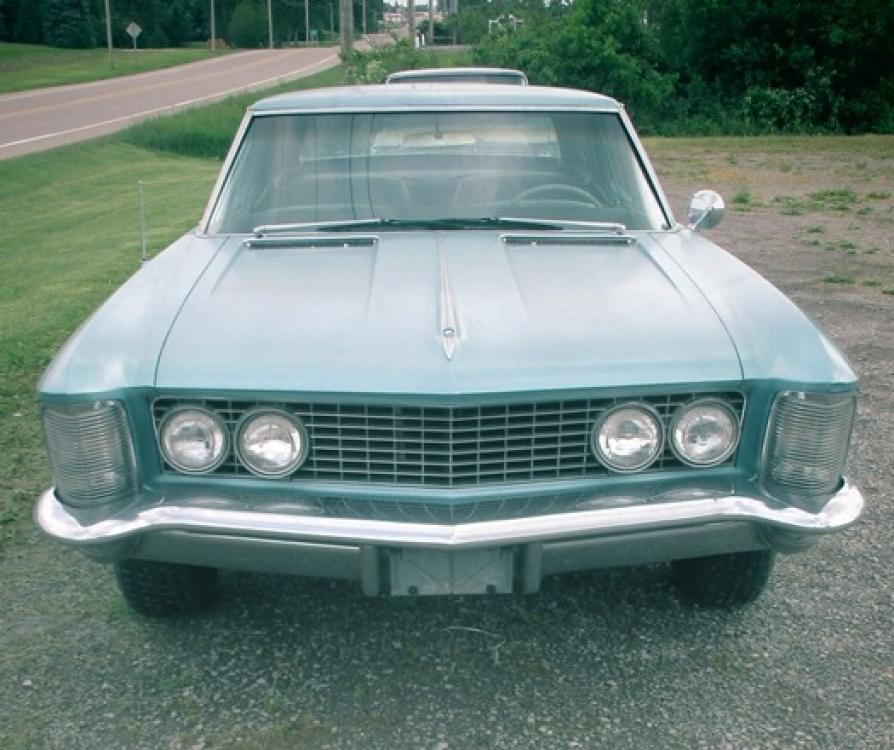 1963 Blue /Gray Buick Rivera (7J1103101) with an 425 V8 engine, Auto transmission, located at 1725 US-68 N, Bellefontaine, OH, 43311, (937) 592-5466, 40.387783, -83.752388 - Photo #3