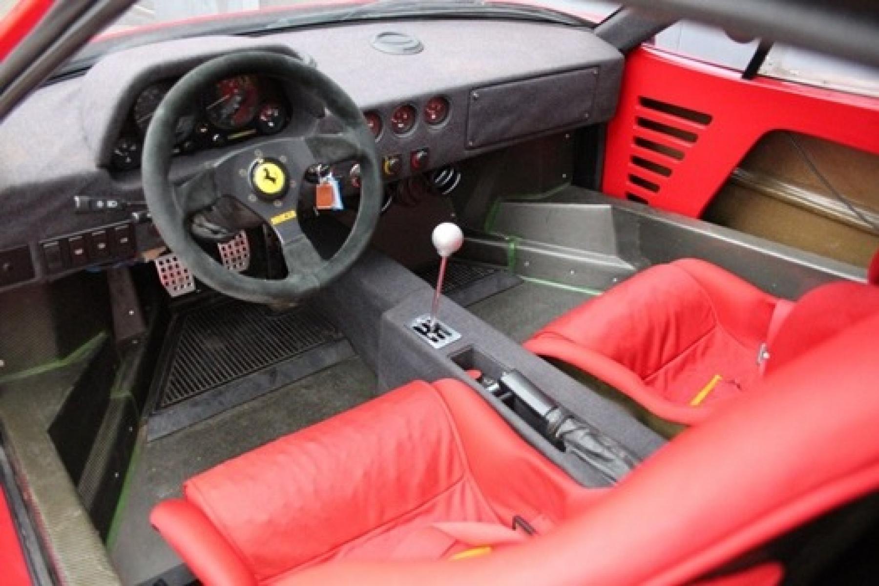 1990 Red Ferrari F40 , 0.000000, 0.000000 - 1990 Ferrari F40 1990 delivered as new in France 1992 delivered to 2nd owner in Japan from France. 2003 current owner All service record from present owner All repaint for refresh perfect skill Exchanged new cutch and master last month, was reupholstered both of the seat new fabric and spong - Photo #9
