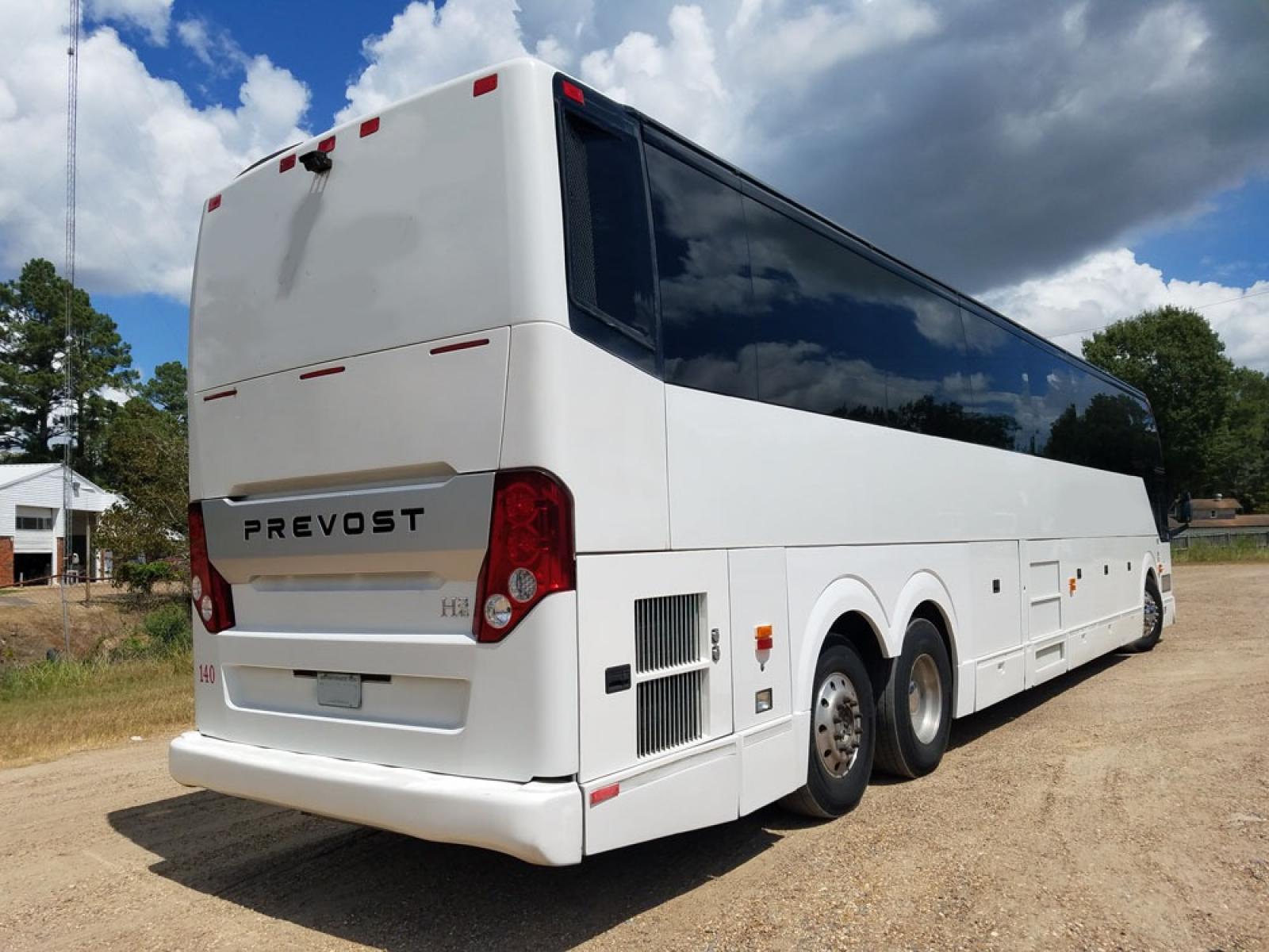 2012 Prevost HS-45 with an VOLVO d-13 engine, Allison transmission, located at 1725 US-68 N, Bellefontaine, OH, 43311, (937) 592-5466, 40.387783, -83.752388 - 2012 Prevost H3-45 – Volvo D-13 Diesel Engine - Allison B-500 Transmission - 45' - 56 Passengers - Alloy Wheels - Enclosed Parcel Racks - Monitors and DVD – Satellite - 110V Outlets - Photo #1