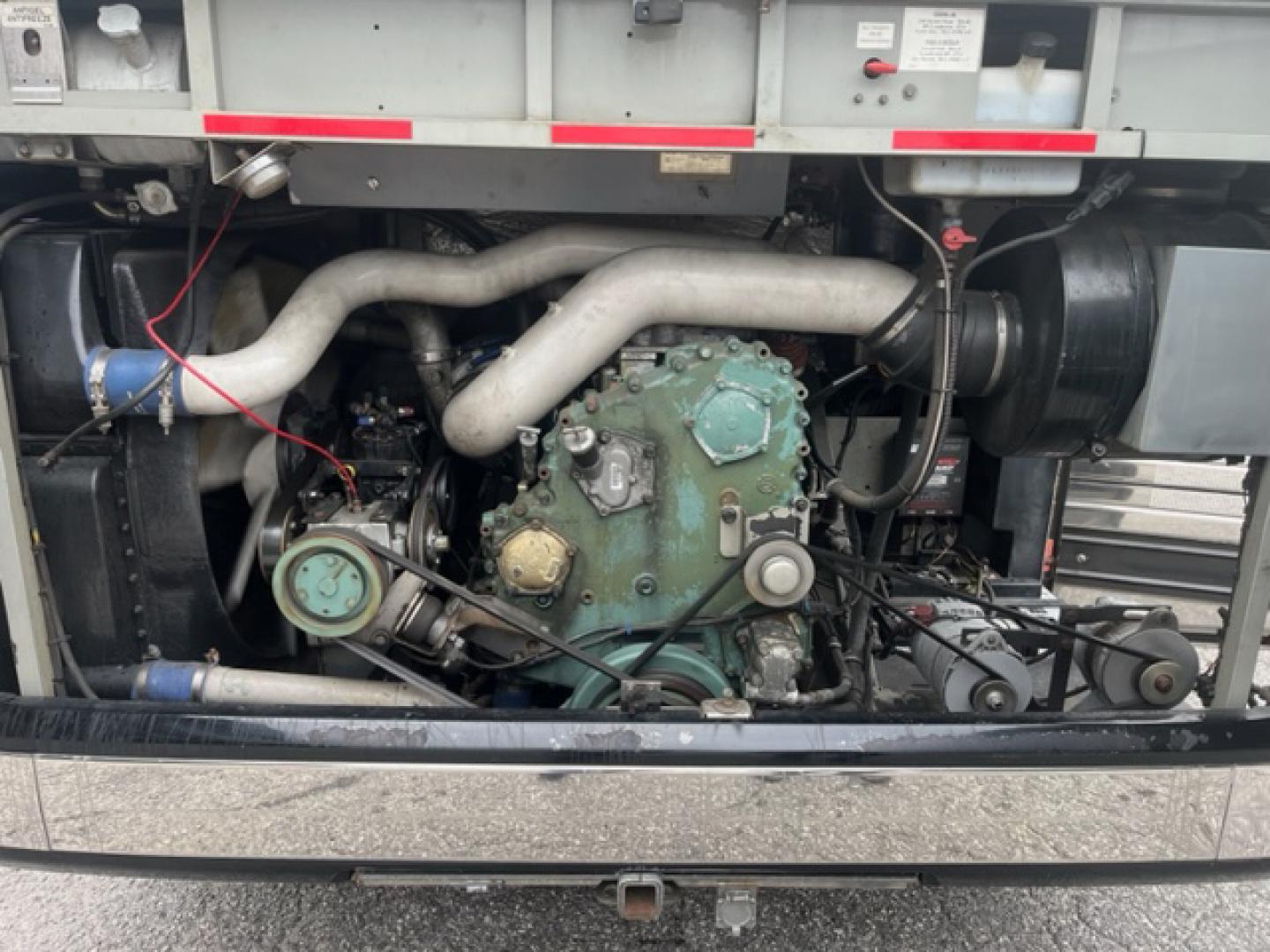 2001 Prevost XLII with an Series 60 Detroit Diesel engine, Allison transmission, 0.000000, 0.000000 - 2001 Prevost XL-II Series - Thompson Coach Conversion - - 45' Long - 60 Detroit Diesel Engine - Allison Automatic Transmission - Front Lounge – Kitchen - Restroom with Shower - Rear Bedroom - Washer/Dryer - 17.5KW Power Tech Generator - 3 Roof A/C's – Awning - Aluminum Wheels - - Photo#24