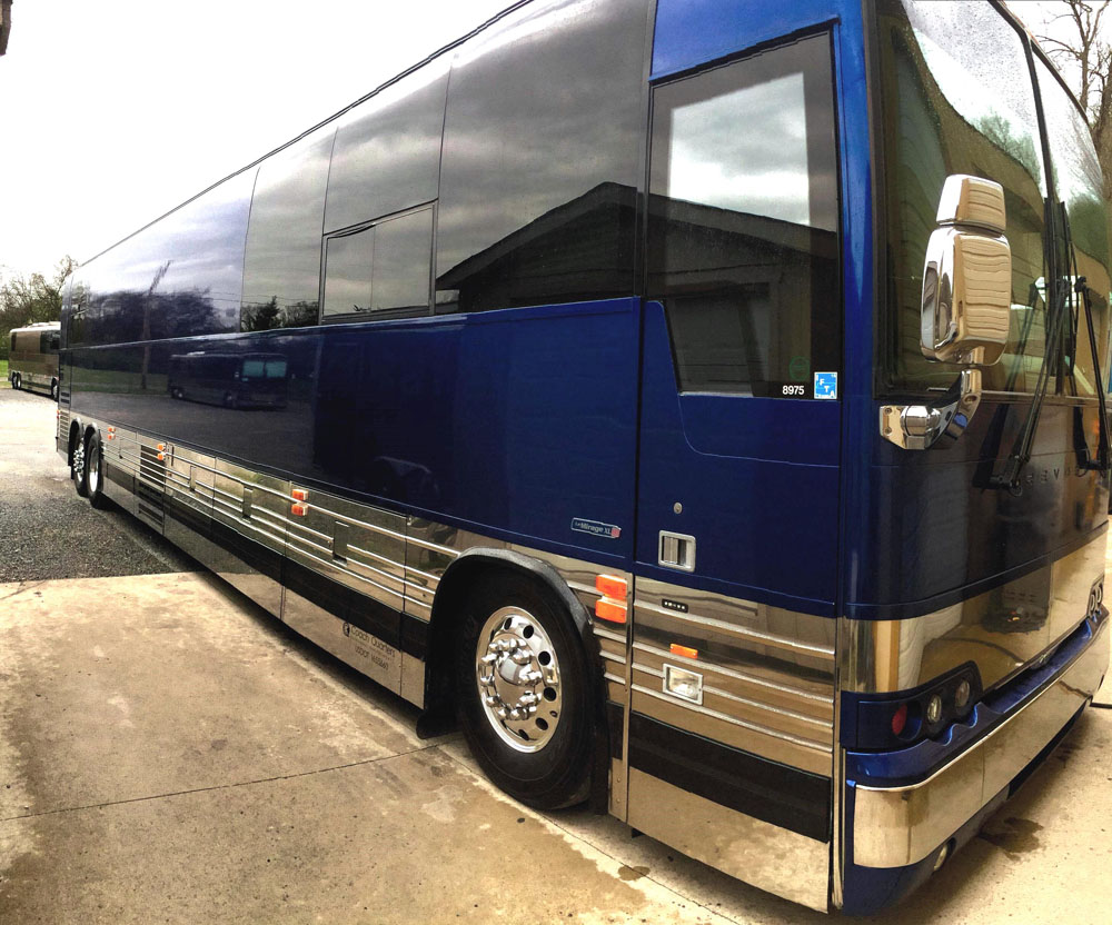photo of 2007 Prevost XLII 