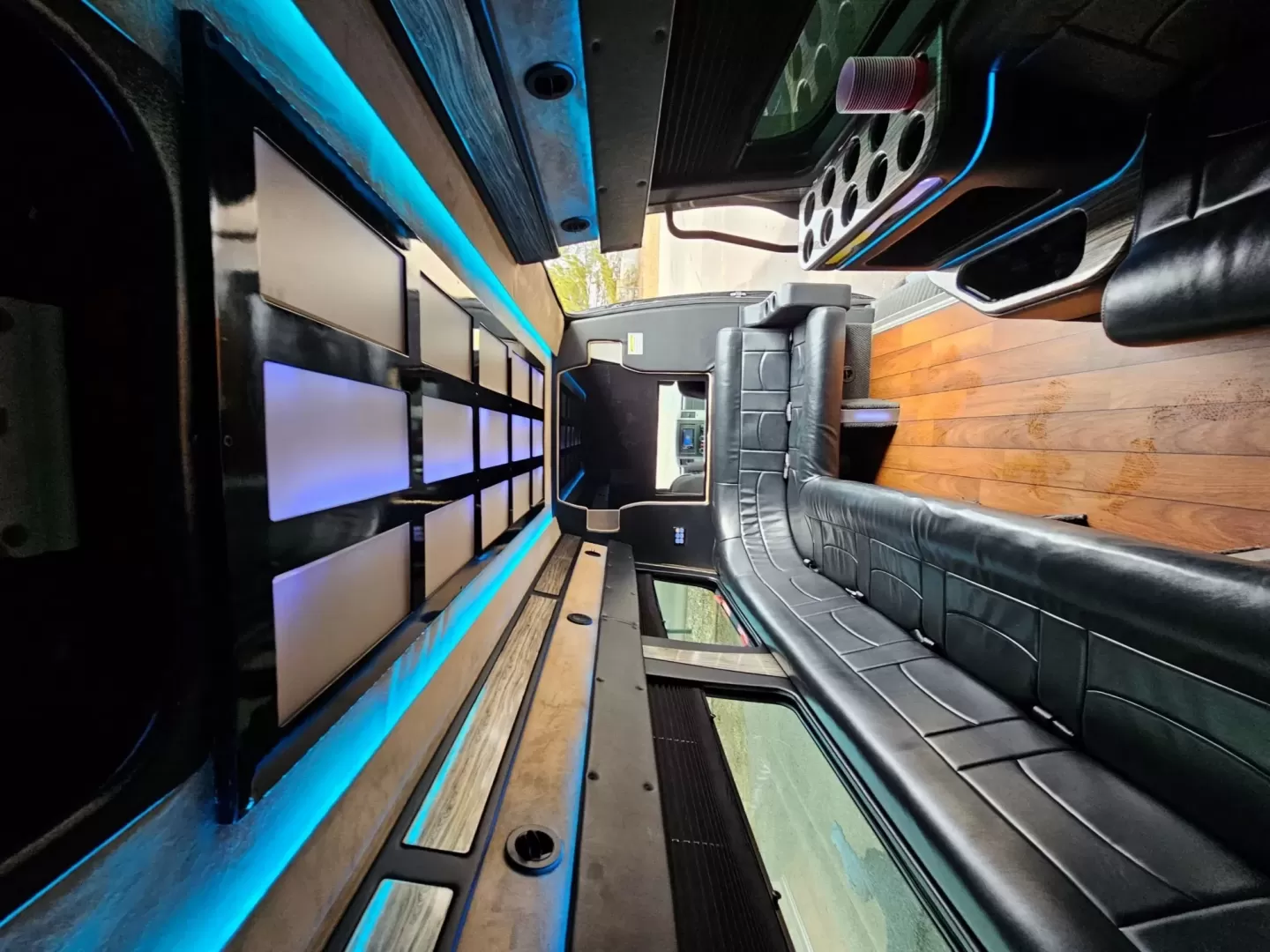 2016 Black /Black Mercedes-Benz Sprinter 3500 with an Diesel engine, Auto transmission, located at 1725 US-68 N, Bellefontaine, OH, 43311, (937) 592-5466, 40.387783, -83.752388 - 2016 MERCEDES BENZ 3500 SPRINTER BUILT BY BATTISTI DIESEL BLACK / BLACK 14 REAR PASSENGER PLUS DRIVER LIMO BENCH J SEATING MAYBACH CEILING WITH WHITE LIGHTING DUCTED AC CEILING DUCTED HEAT FLOOR WOOD LOOK FLOORING TV'S FRONT AND REAR WITH BLACK PLEXI COVERS FOR PROTECTION FRONT BAR WITH SELF DRAININ - Photo#15