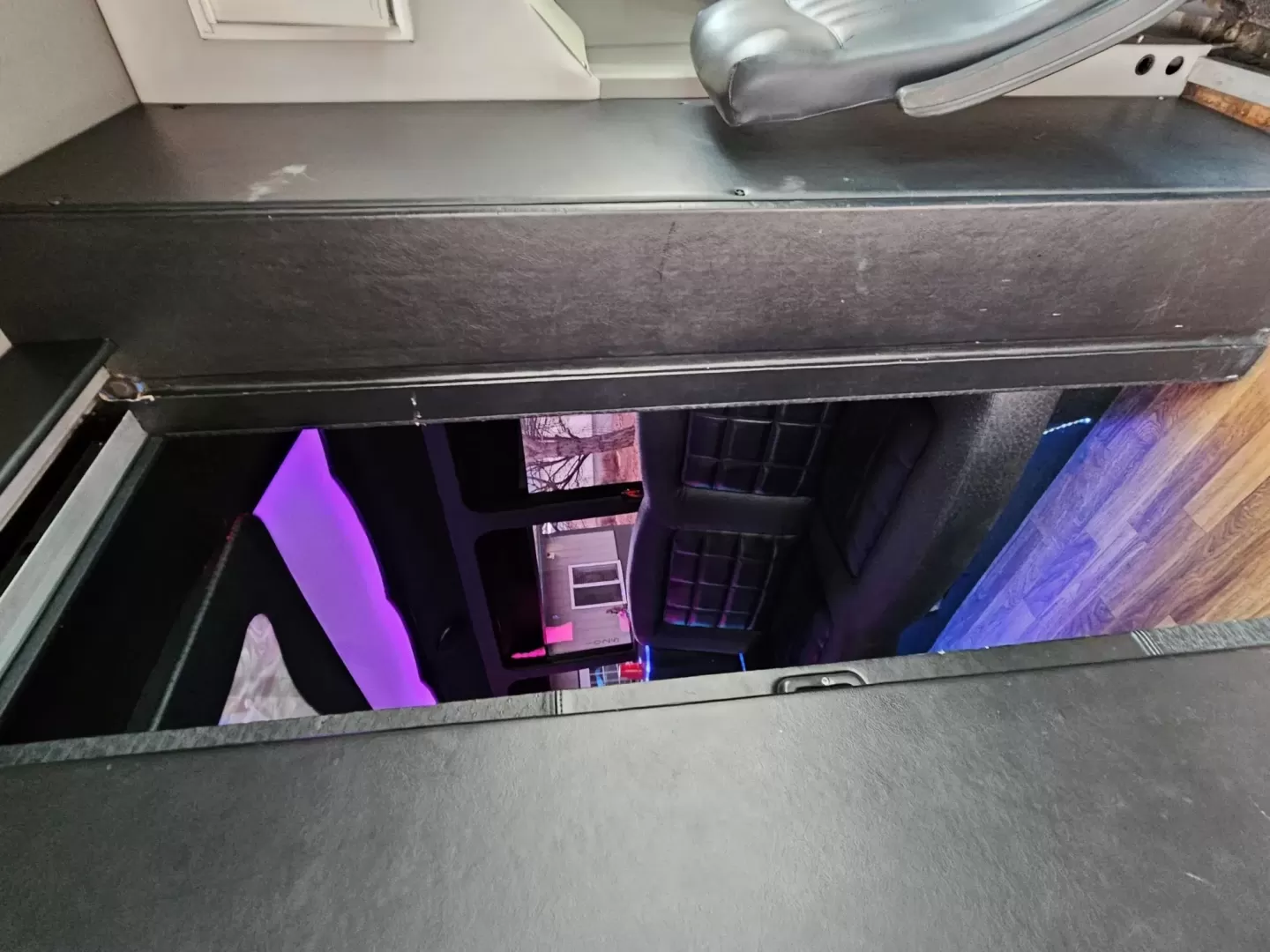 2013 White /Black IC PC805 with an Diesel engine, Allison transmission, 0.000000, 0.000000 - 2013 IC BUS MODEL - PC805 MAXXFORCE 6.4L DIESEL ENGINE ALLISON LIMO CONVERSION BY GLOBAL MOTORS (3YEARS OLD) BLACK / BLACK 28 PASSENGERS PLUS DRIVER SLIDING PARTITION BEHIND DRIVER LIMO BENCH SEATING CUP HOLDERS BEHIND SEATS RGB LIGHTING WOOD LOOK FLOORING TV'S FRONT AND REAR WALL SELF DRAINING ICE - Photo#7