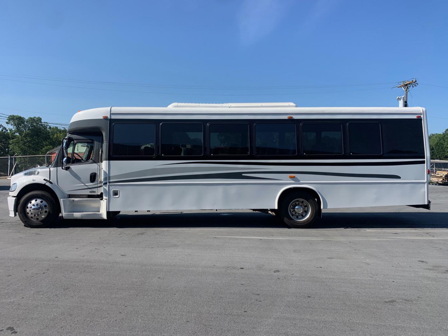2012 White /Blue Freightliner M2 with an Diesel engine, Automatic transmission, 0.000000, 0.000000 - 2012 Freightliner M2 - 6.7L Cummins Diesel Engine - Automatic Trans - Electric Entrance Door - 34 Passengers & Driver - Mid Back Reclining Seats - Seat Belts- Aisle Sliders- Rear Dedicated Luggage - Aluminum Wheels - Front and Rear A/- Photo#6
