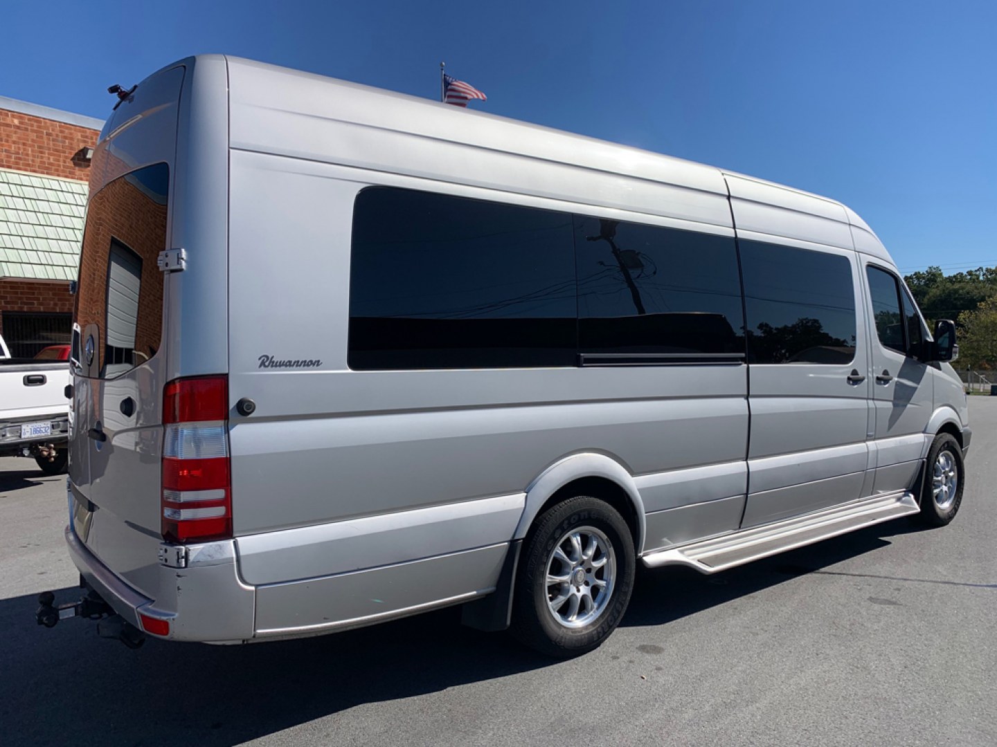 2012 Silver /Black Mercedes-Benz Sprinter 3500 with an Diesel engine, Auto transmission, 0.000000, 0.000000 - 2012 Mercedes 2500 - 3.0L Diesel Engine - Automatic Trans - 7 Passengers & Driver - Sliding Entrance Door - Entertainment Package - 4 High Back Captain Chairs - Rear Sofa - Rear Dedicated Storage - Front and Rear A/C - Alloy Wheels - Midwest Conversions -- Photo#2