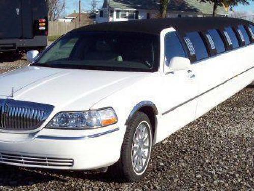 2006 Lincoln Town Car 